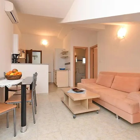 Surida 806 Apartment