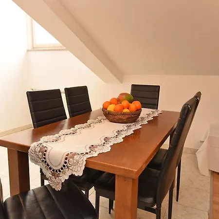 Apartment Surida 806