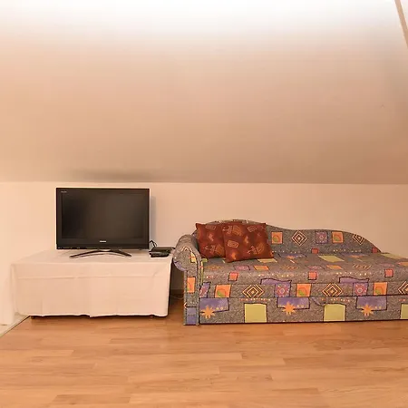 Apartment Surida 806 *