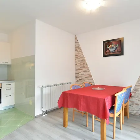 Surida 806 Apartment